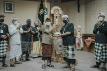 Sekda Badung Adi Arnawa Buka Lokasabha I Pasemetonan Dukuh di Kabupaten Badung Dukuh