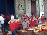Kapolda Jayan Danu Pantau Langsung Pelaksanaan Ibadah Imlek 2022 di Sejumlah Vihara Imlek