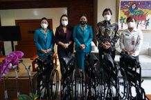 K3S Kota Denpasar Kembali Terima CSR Kursi Roda dan Tongkat Kaki 4 dari Sanidata Group Kursi Roda