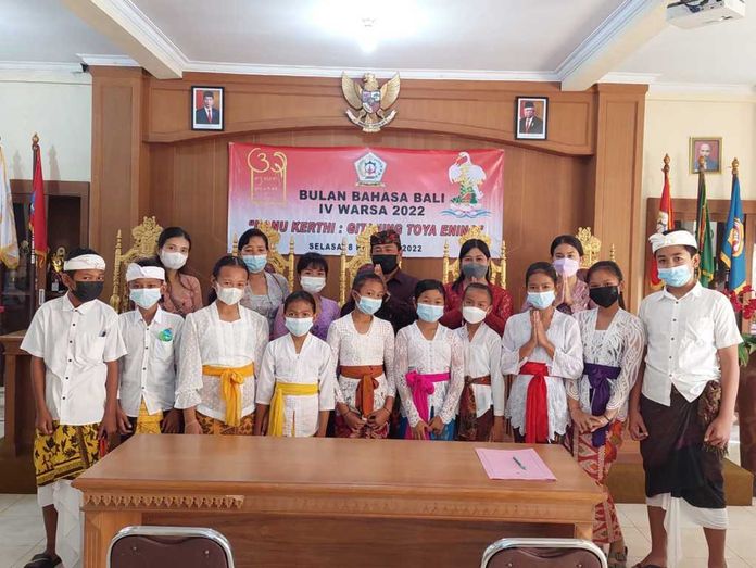 Bulan Bahasa Bali