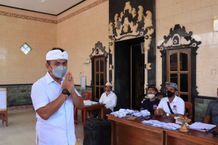 Pastikan Berjalan Aman, Wabup Ipat Pantau Pelaksanaan Pilkaling PIlkaling