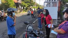 Tim Yustisi Pantau Penerapan Prokes di Desa Dangin Puri Kaja, 13 Orang Dibina dan 1 Orang Didenda Prokes Covid-19