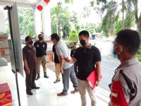 Satpol PP Kembali Sidak 3 Mall di Denpasar Pastikan Penerapan Prokes Covid-19 Sidak Prokes