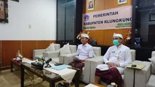 Bupati Suwirta Buka Bimtek Online Aplikasi Srikandi Srikandi