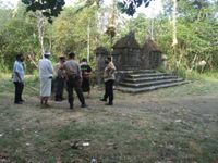 Penyidik Kepolisian Diminta SP2Lid Terkait Penganduan Masalah Tanah Adat Pura Dalem Kelecung Tanah Adat
