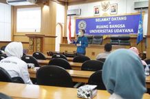 Tambah Wawasan, Universitas Udayana Terima Kunjungan SMK Kesehatan 1 Sukra Indramayu farmasi unud
