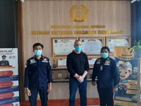 WNA Asal Perancis Dideportasi dari Bali atas Kepemilikan Senpi dan Narkoba WNA Asal Perancis
