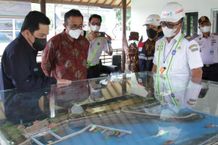 Jaya Negara Dampingi Erick Thohir Tinjau Fasilitas Pembangunan Pelabuhan Sanur, Minta Fasilitas UMKM Lokal Diperluas Pelabuhan Sanur