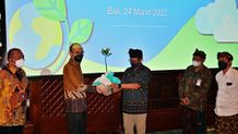 Dukung Pariwisata Berkelanjutan, Traveloka Tanam 40.000 Bibit Bakau di Buleleng Ekonomi kreatif