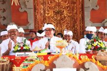 Bupati Giri Prasta Hadiri Upacara Pedudusan Alit di Pura Dalem Bagendra Sari Gerih Desa Gerih