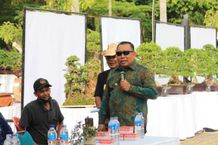 Bupati Jembrana Buka Kontes dan Pameran Bonsai Nasional Bonsai