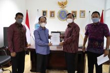 Buleleng Terima Hibah 1.000 Unit LPJU TS lpju