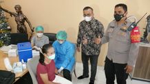 Dukung Program Pemerintah, Law Firm Togar Situmorang Gelar Vaksinasi Massal di Denpasar Vaksin Covid-19