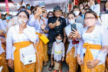 Lahirkan Masyarakat Berjiwa Entrepreneurship, Bupati Giri Prasta Buka Kick Off Program Banjar Creative Space Kick Off