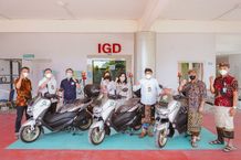 BPD Bali Serahkan 4 unit Motor kepada RS Unud Sebagai Bentuk Dukungan Program ECU BPD Bali