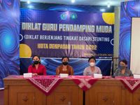 Tutup Diklat Guru PAUD, Bunda PAUD Kota Denpasar Harapkan Para Peserta Segera Implementasikan Materi Diklat PAUD
