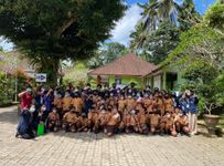 Mahasiswa Prodi Teknologi Pangan FTP Unud Edukasi Siswa SD Tentang Bahaya Boraks FTP Unud