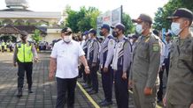 Bupati Tamba Pimpin Apel Ops Ketupat di Jembrana Ketupat Agung