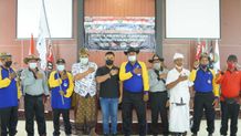 Wabup Ipat Lantik Pengurus Sepeda Tua Jembrana Sepeda Tua