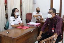 Sidak Pegawai dengan Humanis, Bupati Tabanan Motivasi ASN Motivasi