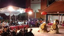 Jelang Tampil di PKB, Jaya Negara Semangati Sekaa Barong Candra Geni Tatasan Kelurahan Tonja Barong