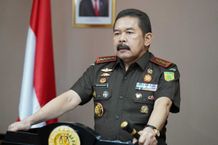 Tajam ke Atas, Humanis ke Bawah Jaksa Agung