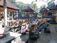 ‘Matur Piuning’, Memohon Restu Jelang HUT Ke-65 Kodam Udayana HUT TNI