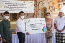 Peduli Pemberdayaan UMKM, PLN Salurkan Bantuan ke Kelompok Tani Wanita Gianyar Kelompok Tani Wanita