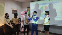 Pentingnya #Cari_Aman, Astra Motor Bali Edukasi Karyawan Hotel Safety Riding