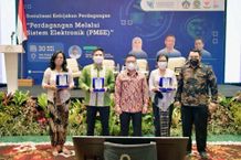 40 Dosen dan Mahasiswa Kewirausahaan Unud Hadiri Sosialisasi Kebijakan Perdagangan Kemendag umkm unud