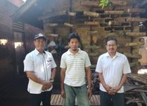 Menengok Bisnis Madu Kele-kele Desa Bulian yang Menggiurkan Kele buleleng
