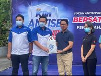 SoKlin Antisep Lanjutkan Kampanye ‘Antisep Bersatu Lawan Virus’ dengan Salurkan Ribuan Bantuan Perlindungan untuk Nakes di Bali So klin