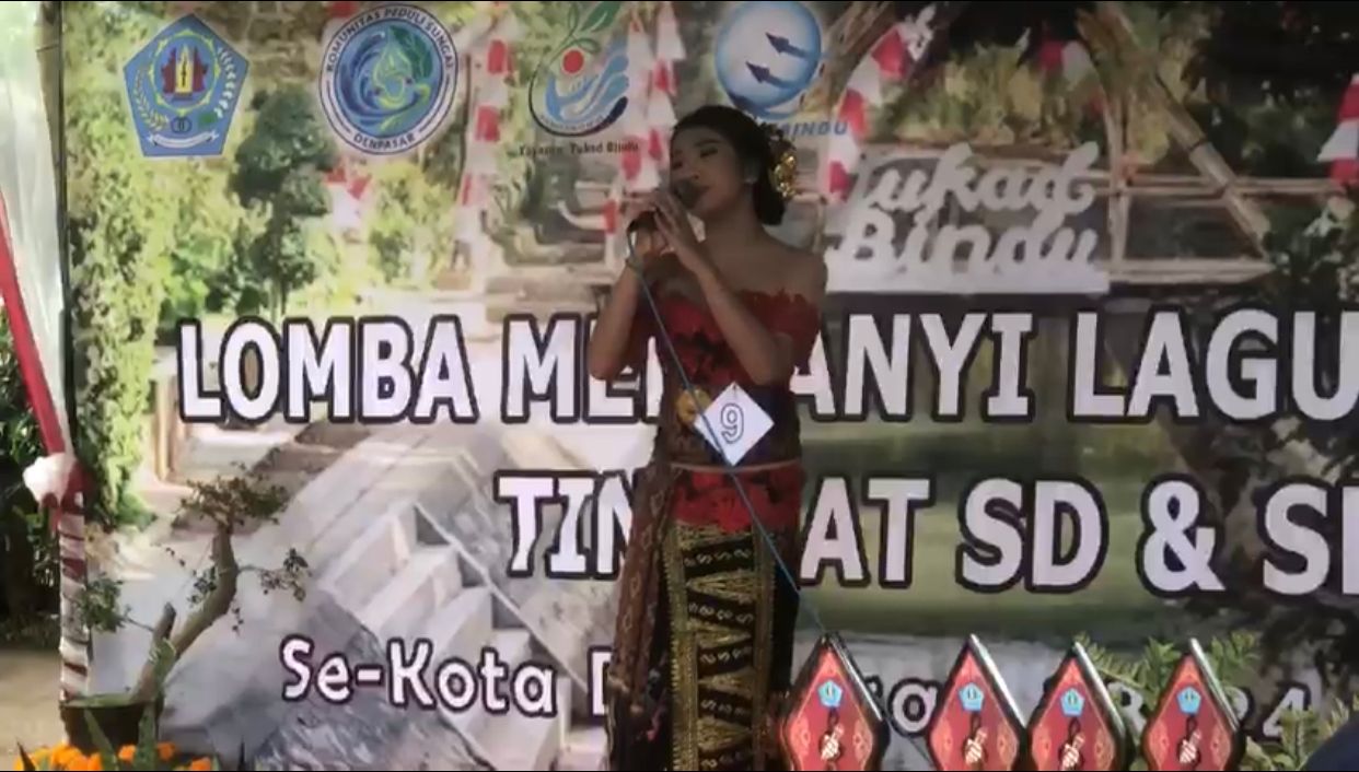 Lomba Menyanyi Lagu Pop Bali