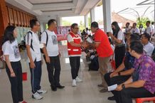 Sinergitas Pemkot Denpasar Gelar Donor Darah Serangkaian Bulan Bung Karno IV Pemkot Denpasar