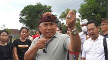 Bupati Tamba Beri Motivasi Duta Kesenian Jembrana
