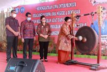 Putri Koster Buka Program Sekolah Penggerak di SMA Negeri 4 Denpasar Sekolah Penggerak