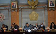 Optimalisasi Perda, Bupati Tabanan Sampaikan Tiga Ranperda pada Rapat Paripurna DPRD Tabanan DPRD Tabanan