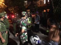 Jaga Keamanan dan Ketertiban Wilayah Desa Dauh Puri Kaja Laksanakan Patroli Dialogis Patroli Dialogis