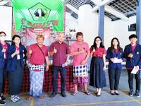 KMPA FK Unud Edukasi Sekehe Teruna Teruni (STT) Dharma Sadhu Mandung fk unud