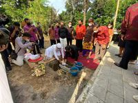 Peletakan Batu Pertama Paon Bali, Cok Ace Tegaskan Pemprov Komit Bentengi Alam dan Budaya Bali Paon Bali