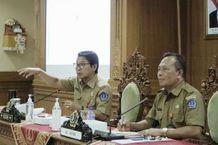 Badung Sigap Antisipasi Penyebaran PMK, Sekda Adi Arnawa Pimpin Rapat Pembentukan Satuan Tugas PMK Pada Hewan/Ternak Sekda Wayan Adi Arnawa
