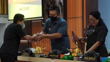 Fraksi DPRD Sampaikan Pandangan Umum Rapat Paripurna VII Masa Persidangan III Fraksi DPRD