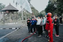 Penyemprotan Eco Enzyme di Puspem Badung Badung