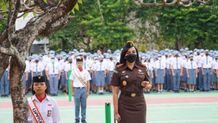 Jelang Hari Bakti Adhyaksa Ke-62, Kajari Denpasar Sosialisasikan Fungsi Kejaksaan di SMA Negeri 7 Denpasar Kajari Denpasar