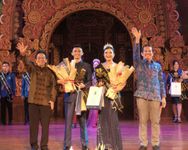 Alumni SMKN 1 Denpasar dan SMAN 1 Tabanan Raih Putra–Putri Kampus ITB STIKOM Bali Putra Putri ITB STIKOM Bali
