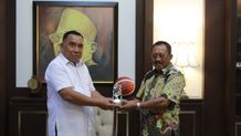 Perkuat Eksistensi LPM, Bupati Tamba Perjuangkan Insentif Insentif