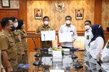 Pemkot Denpasar Tanda Tangani Nota Kesepakatan Tentang Layanan Pemeriksaan Kesehatan Bagi Para Calon Pengantin Dengan Pengadilan Agama Denpasar Kelas IA Denpasar
