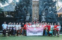 TP PKK Badung Laksanakan Gerakan Bersih-Bersih di Pura Dalem Legian Pura Dalem Legian