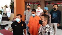 Cemburu Buta, Pria ini Nekat Sebar Foto Telanjang Mantan ITE