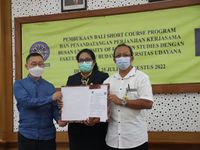 FIB Unud Tandatangani PKS dengan Departement of Indonesian and Malay Studies Busan University of Foreign Studies fib unud